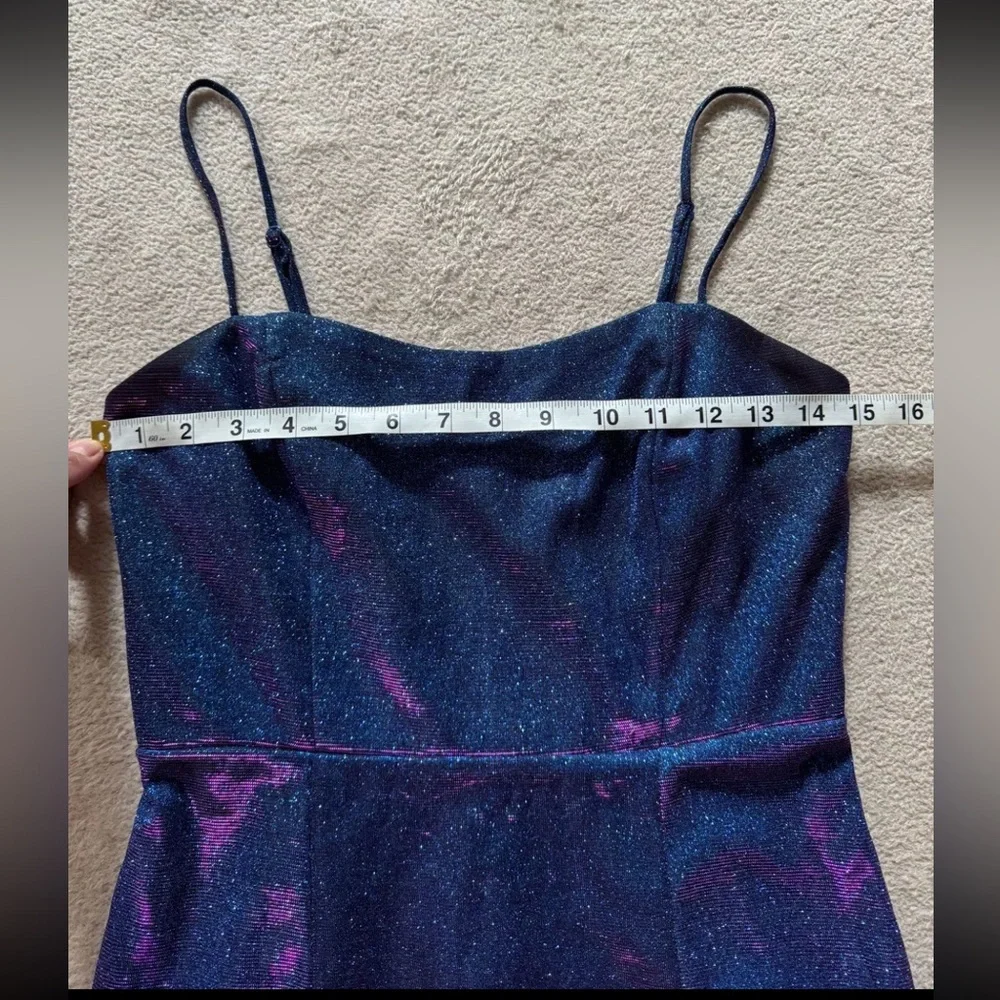 Lulu's‎ Women's Shiny Royal Blue Metallic Sleeveless Lined Mini Dress Size Small